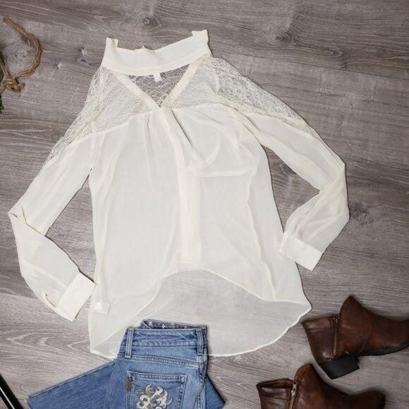 Lauren Conrad Sheer Lace Panel button front Blouse With Long Sleeves size small - Picture 7 of 8